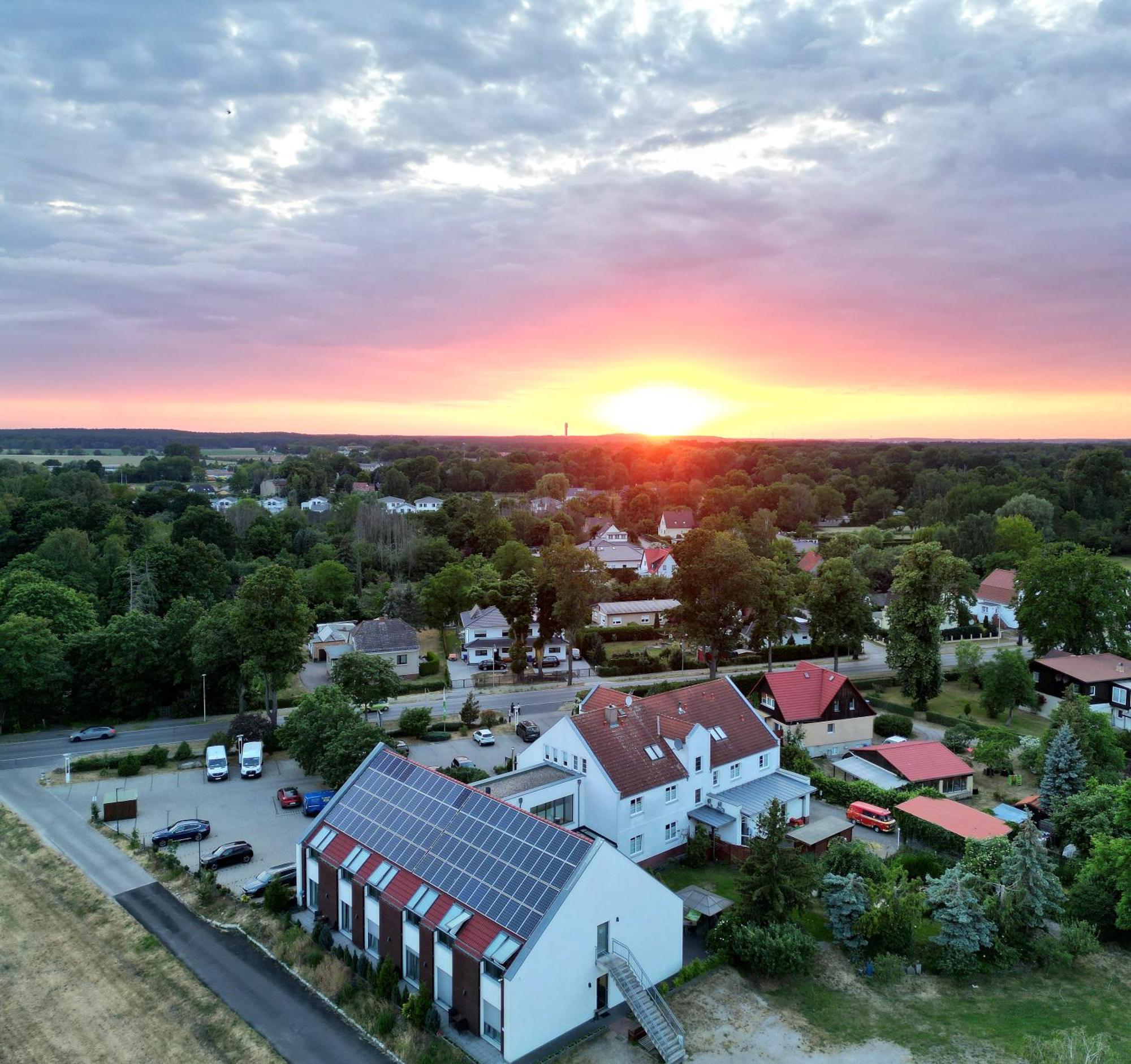 Flair Hotel Reuner Zossen Kültér fotó