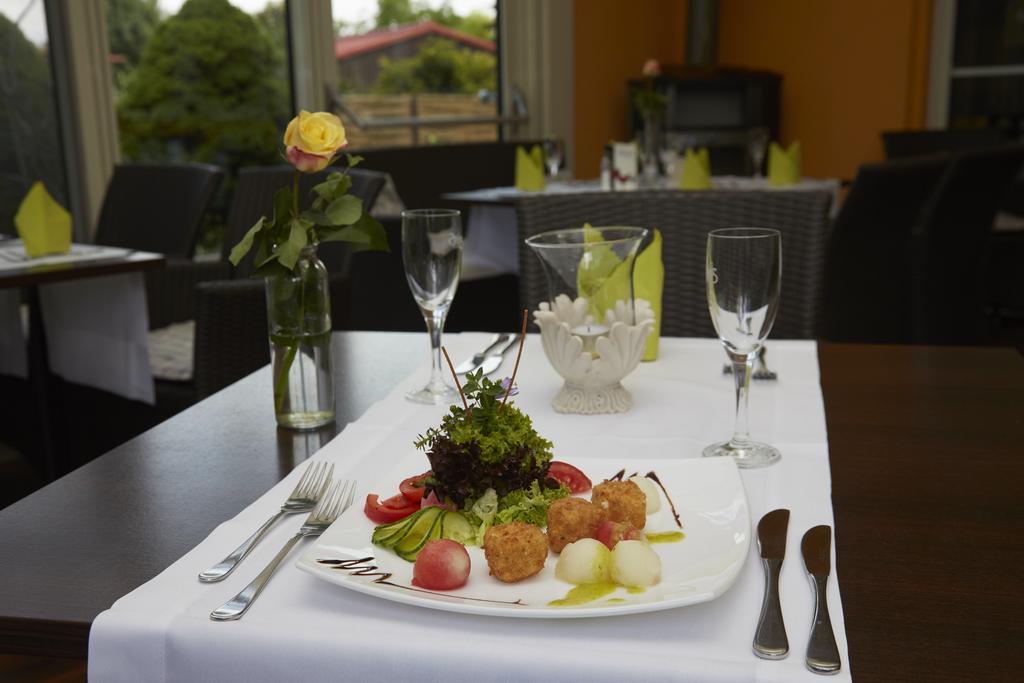 Flair Hotel Reuner Zossen Kültér fotó